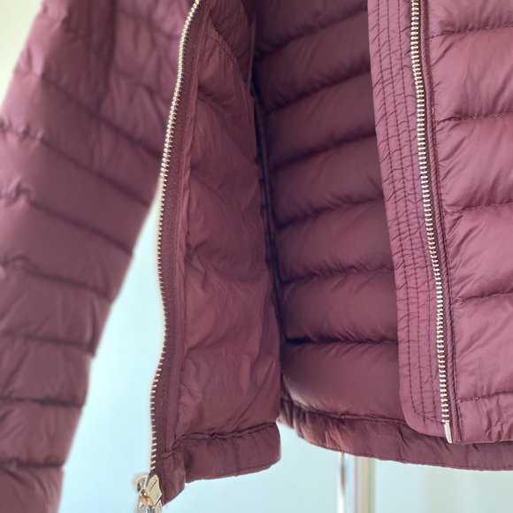 A&F Quilted Down-filled Jacket Size M - Picture 4 of 7